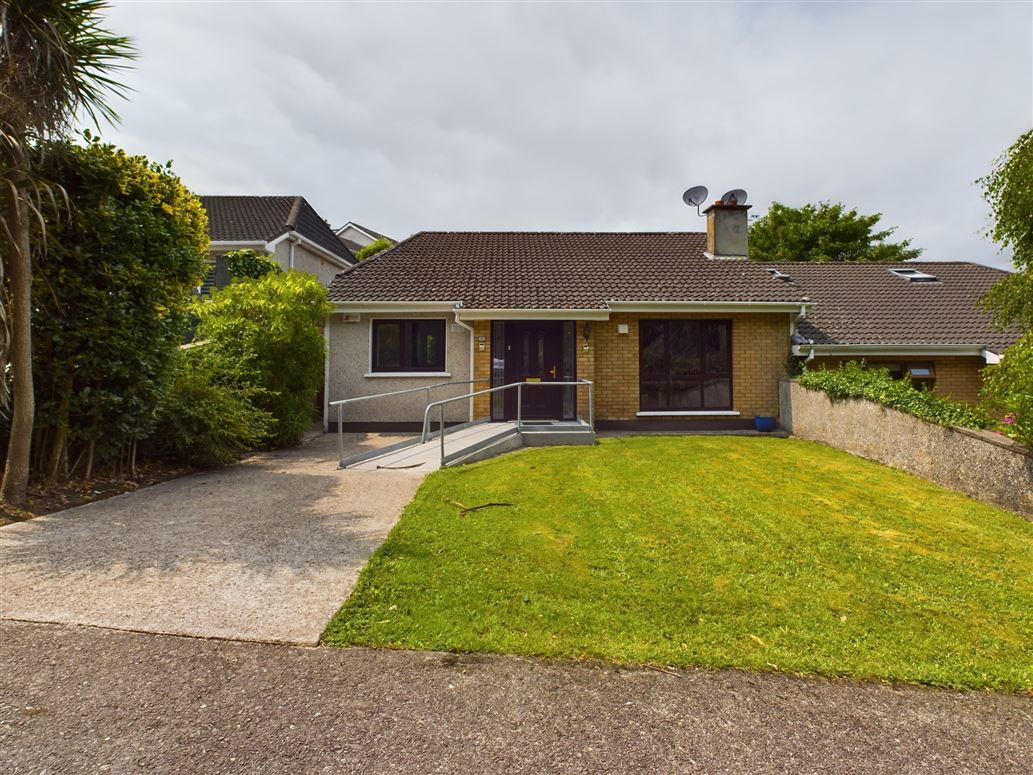 16 Manor Rise, Thornbury Heights, Rochestown, Cork Cohalan Downing