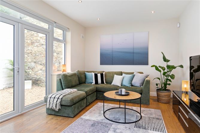 12 Blackpitts, Dublin 8