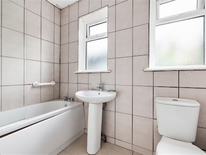 63 Beechwood Lawn, Glenageary, Co. Dublin