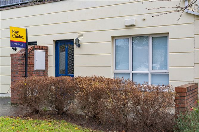 7 Charlestown Avenue, Meakstown, Dublin 11