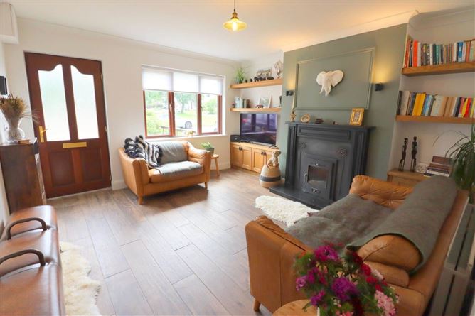 24 Dangan Heights, Newcastle, County Galway