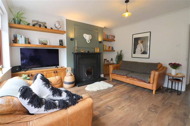 24 Dangan Heights, Newcastle, County Galway