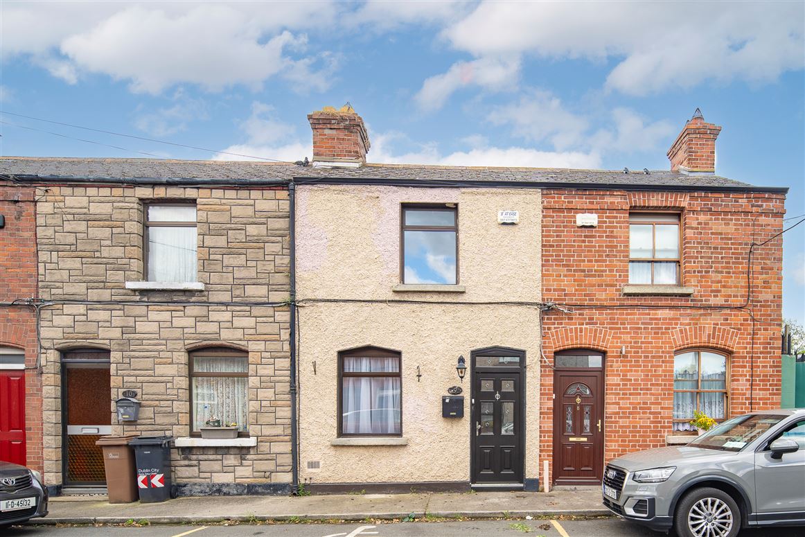 9 Woodfield Place , Inchicore, Dublin 8