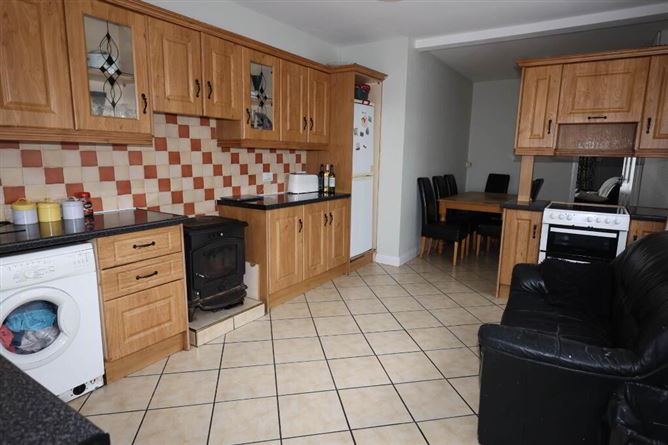 9 Sheehane, Roscrea, Tipperary