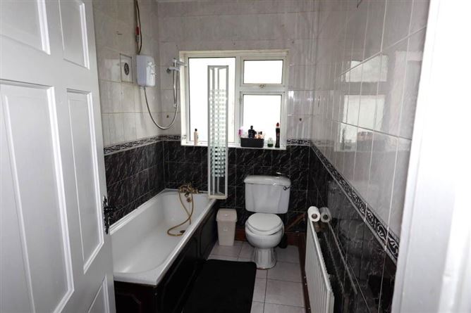 9 Sheehane, Roscrea, Tipperary