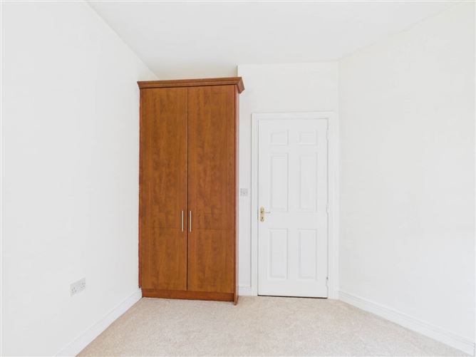 62 Marina Court, Athy, County Kildare