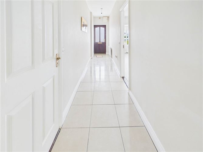 62 Marina Court, Athy, County Kildare