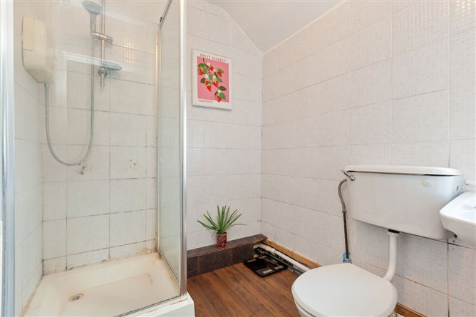 81 Dean Swift Road, Glasnevin, Dublin 11