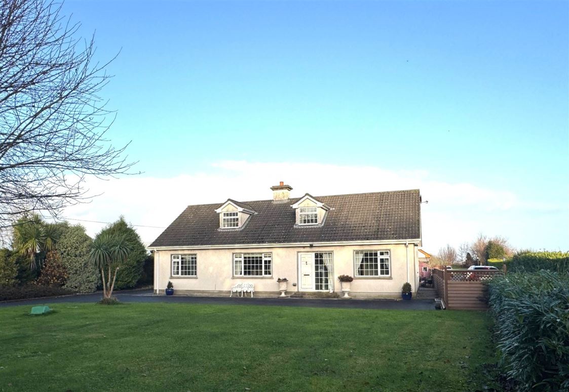 Grove Road, Carlingford, County Louth