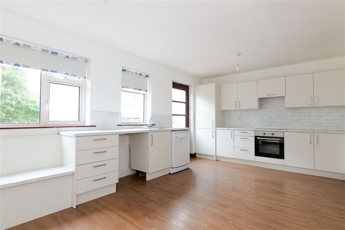 18 Cluain Ard, Ballybrit, Galway