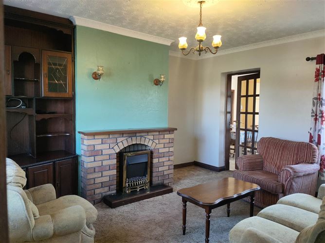 Cloonshecahill, New Inn, Ballinasloe, County Galway