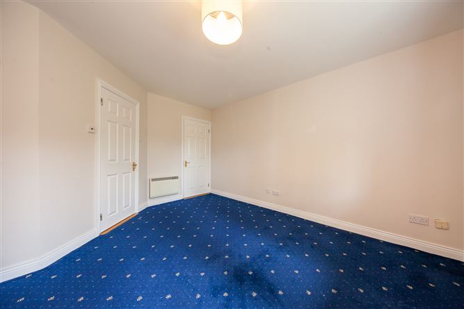 Photo 15 of 28 — 35 Parkview, Blanchardstown, Dublin 15