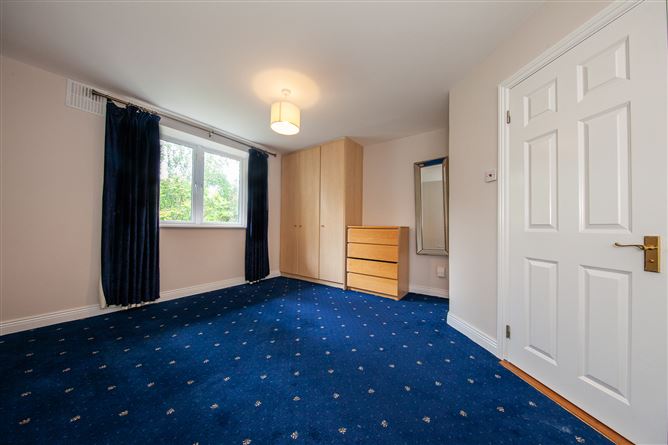 Photo 16 of 28 — 35 Parkview, Blanchardstown, Dublin 15