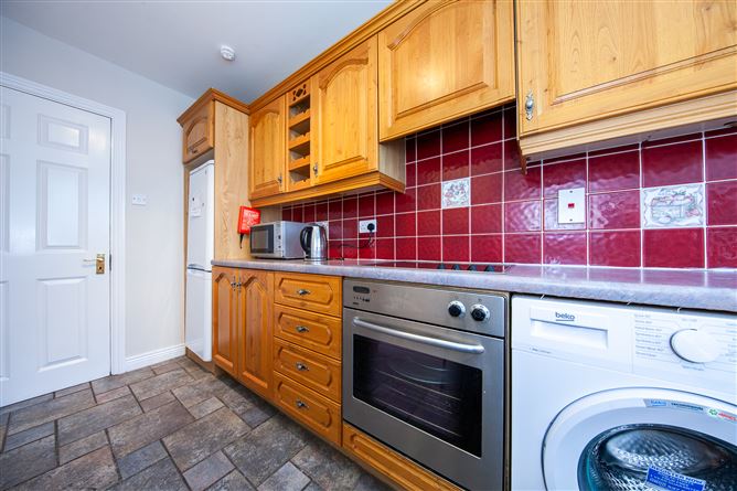 Photo 10 of 28 — 35 Parkview, Blanchardstown, Dublin 15