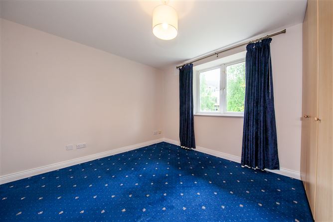 Photo 13 of 28 — 35 Parkview, Blanchardstown, Dublin 15