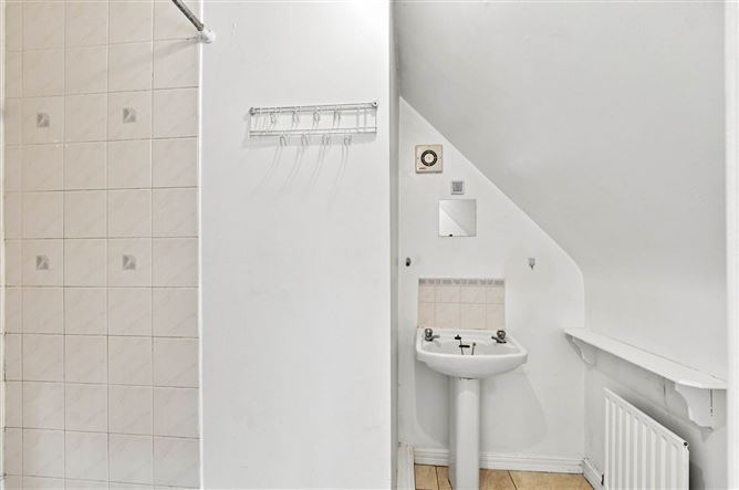 Photo 10 of 20 — 7 Newtown Court, Maynooth, County Kildare