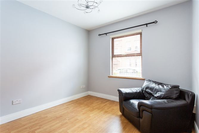 7 Thirlestane Terrace, Thomas Court, The Liberties, Dublin 8