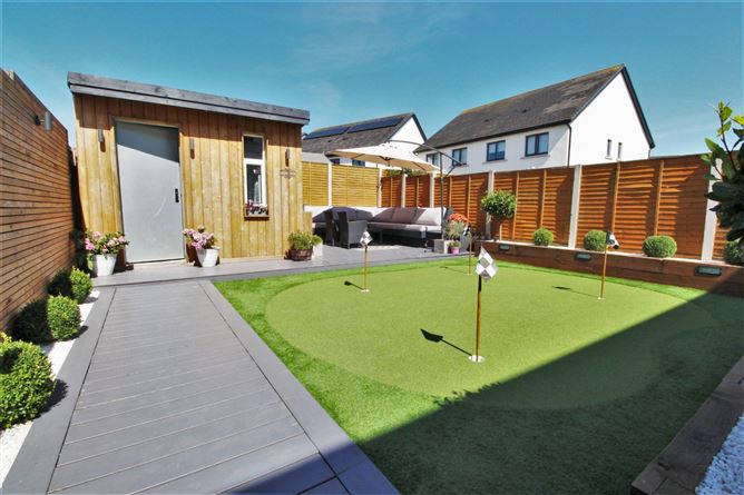 32 Hollywoodrath Crescent, Hollystown, Dublin 15