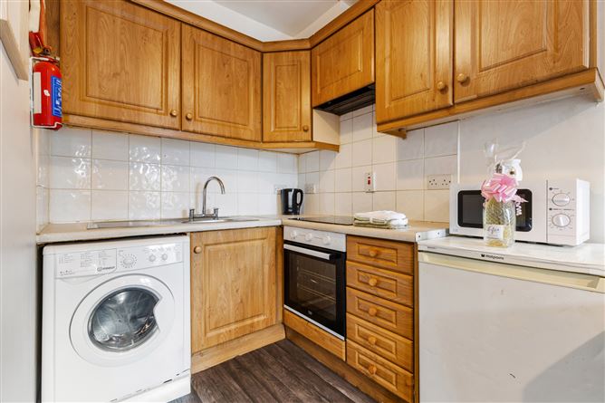 Apt 6, 97 Francis Street, Dublin 8