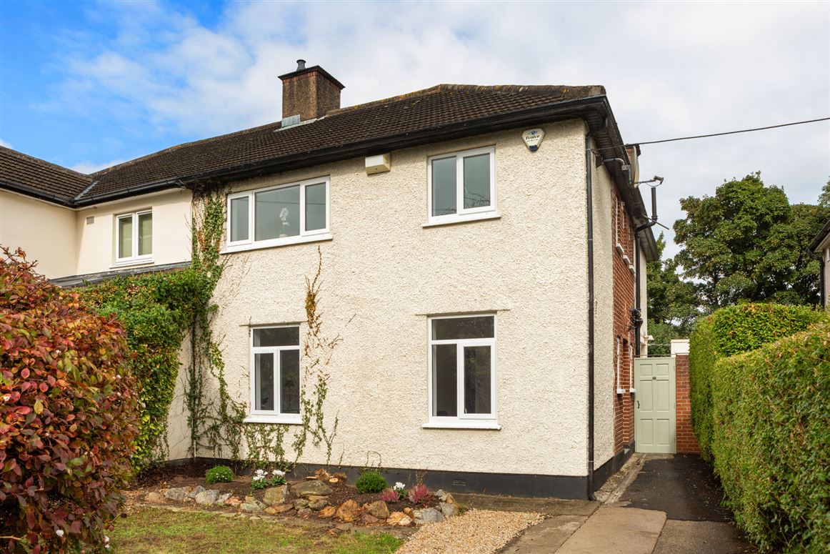 20 Glenomena Park, Booterstown, Co. Dublin