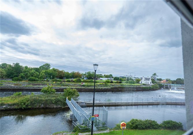 Waterside House, 5 Courthouse Square, Woodquay, City Centre, Galway City