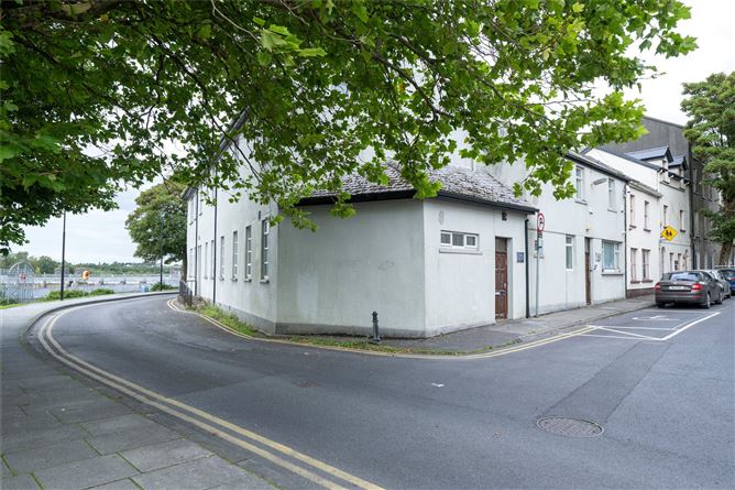 Waterside House, 5 Courthouse Square, Woodquay, City Centre, Galway City