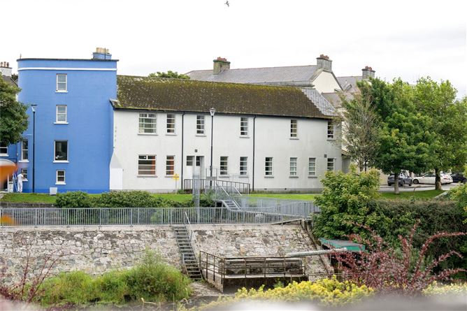 Waterside House, 5 Courthouse Square, Woodquay, City Centre, Galway City