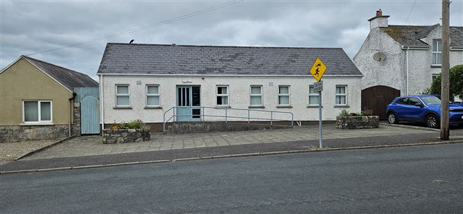 Former HSE Health Centre, Kiltegan, Wicklow