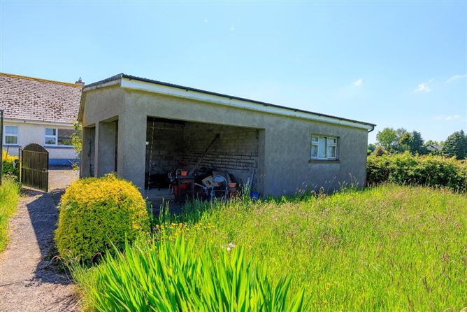 Photo 19 of 20 — Carrigdonn, Limerick Road, Newport, Tipperary