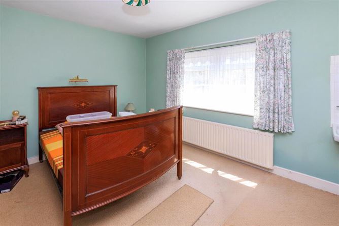 Photo 13 of 20 — Carrigdonn, Limerick Road, Newport, Tipperary