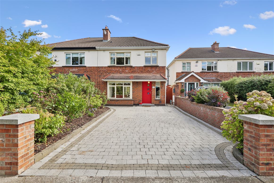 35 Oakdale Park, Ballycullen, Dublin 24