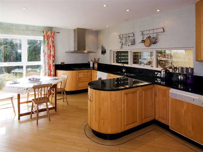 3 Bed in Greencastle,Greencastle,  Donegal