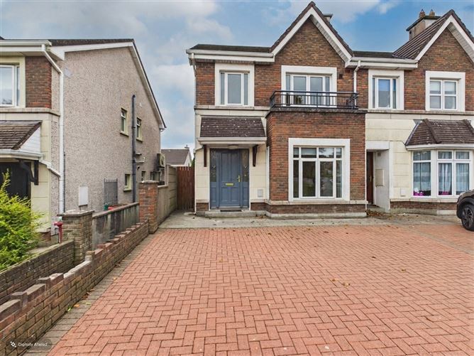 100 Ros Caoin, Roscam, Galway, H91HR6H