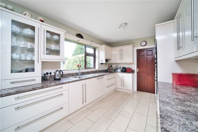 29 Oakleigh, Celbridge, Kildare