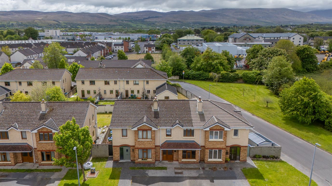 42 Lee Drive, Ballinorig, Tralee, Kerry