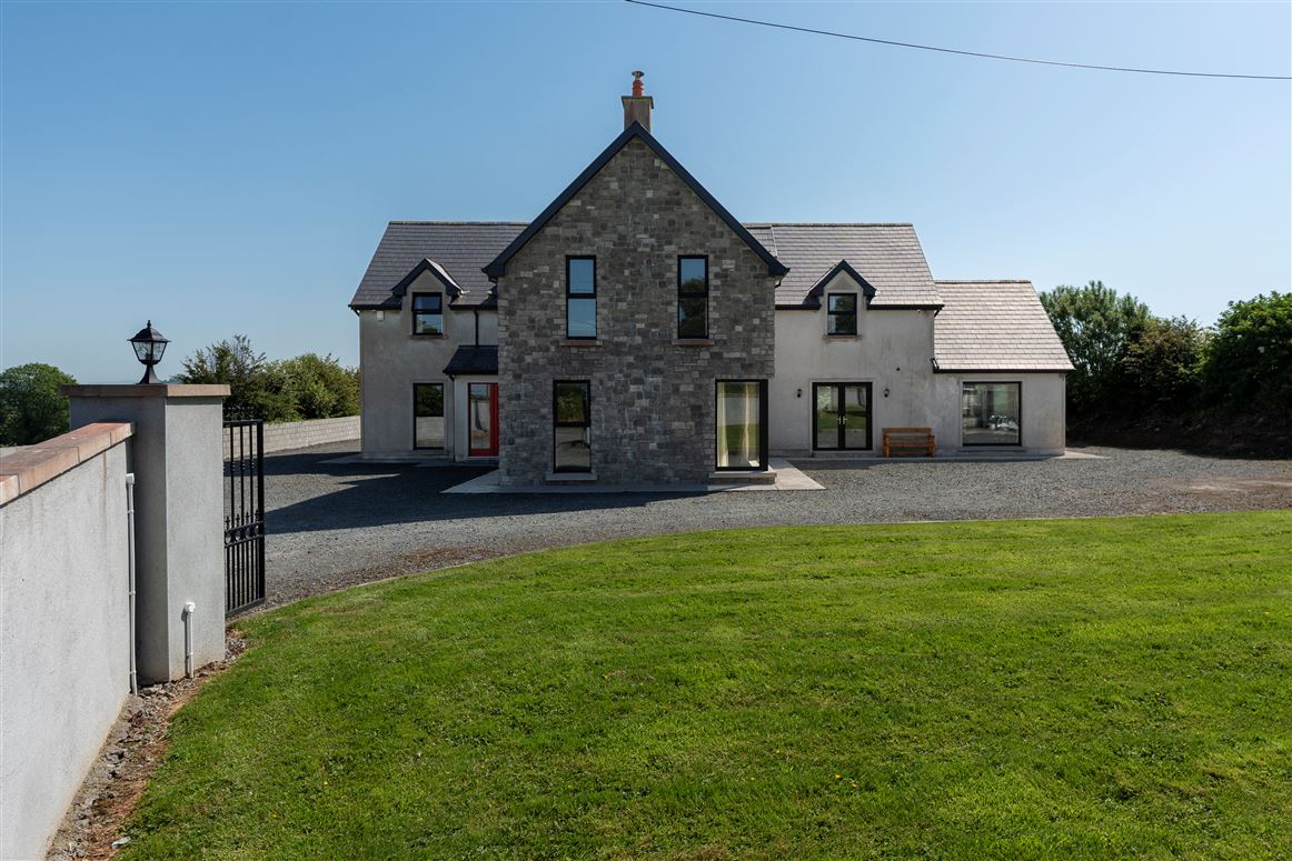 ‘Hilltop House’ Castlefarm, Hospital, Limerick