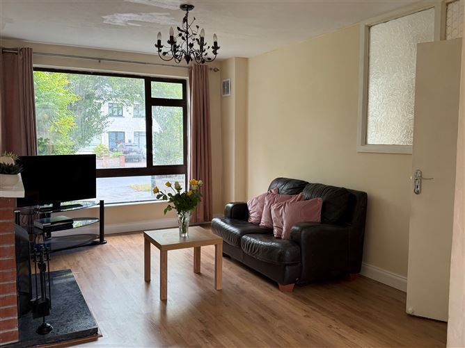 60, The Crescent, Millbrok Lawns, Tallaght, Dublin 24