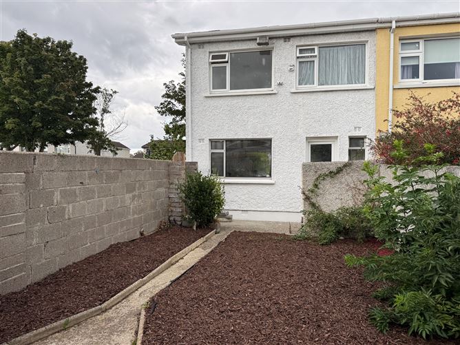 Photo 28 of 30 — 60, The Crescent, Millbrok Lawns, Tallaght, Dublin 24
