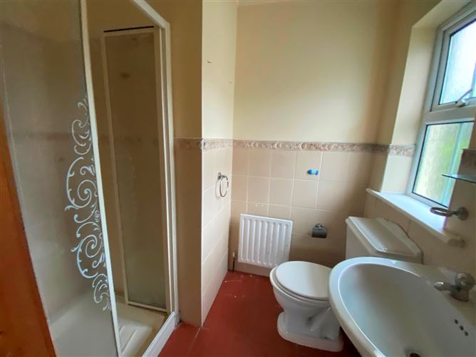 Photo 23 of 25 — 36 Lisnennan Court, Letterkenny, Co. Donegal