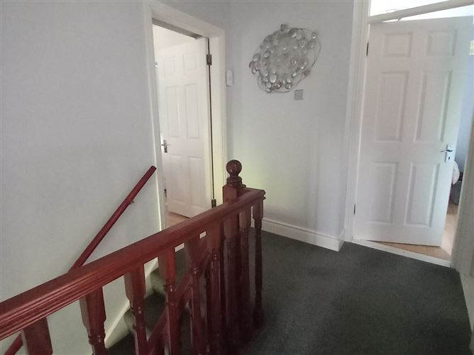 10 Newark Grove, Westbury, Corbally, Limerick