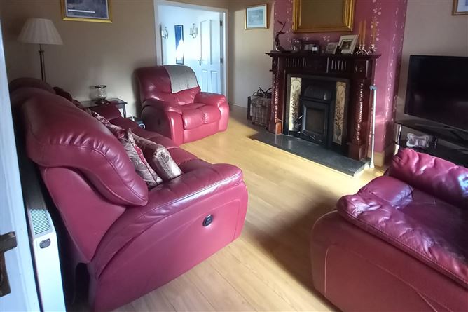 10 Newark Grove, Westbury, Corbally, Limerick