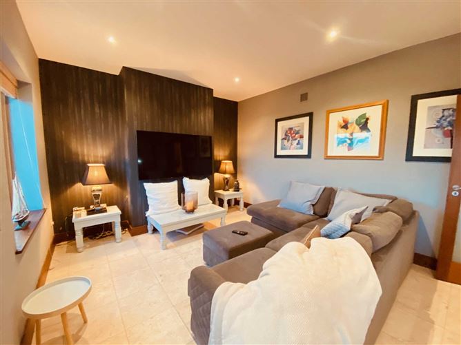 5 Railway Village, Lordship, Dundalk, County Louth