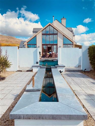 5 Railway Village, Lordship, Dundalk, County Louth