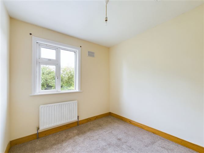 77 Kennedy Park, Thurles, Co. Tipperary
