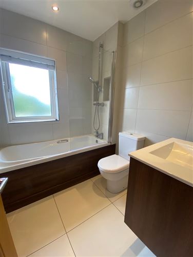 21 The Greens, Little Island, Cork