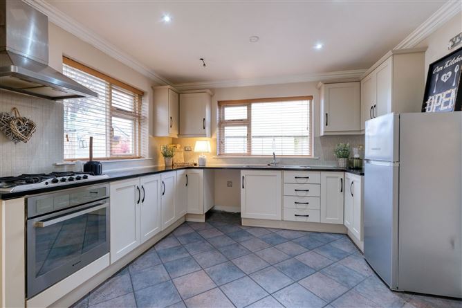 28 Abbeycartron, Longford Town, Co. Longford