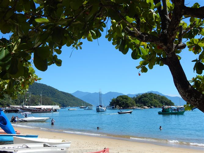 Private, R. das Flores, ILHA GRANDE, Abraao