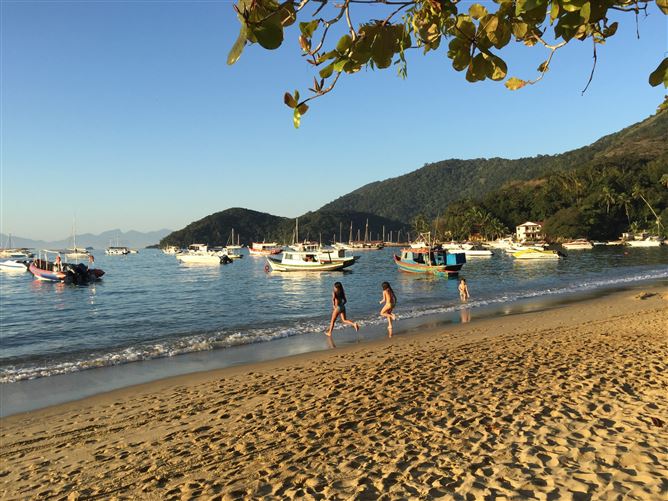 Private, R. das Flores, ILHA GRANDE, Abraao
