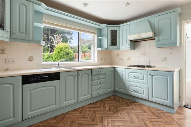 5 Hyde Park, Dalkey, Co. Dublin