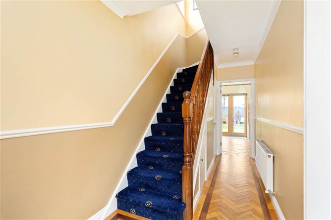 Photo 9 of 23 — 9 Griffeen Glen Crescent, Griffeen Glen, Lucan, County Dublin
